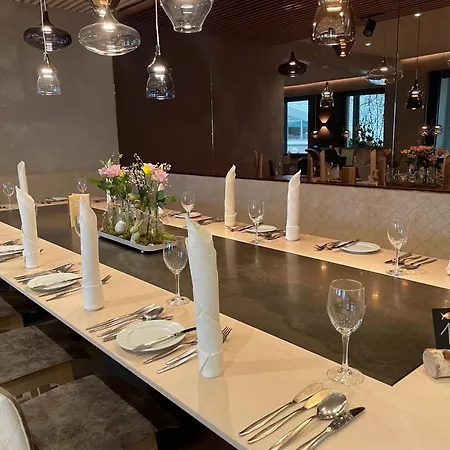 酒店 席伟迪餐厅酒店 3*