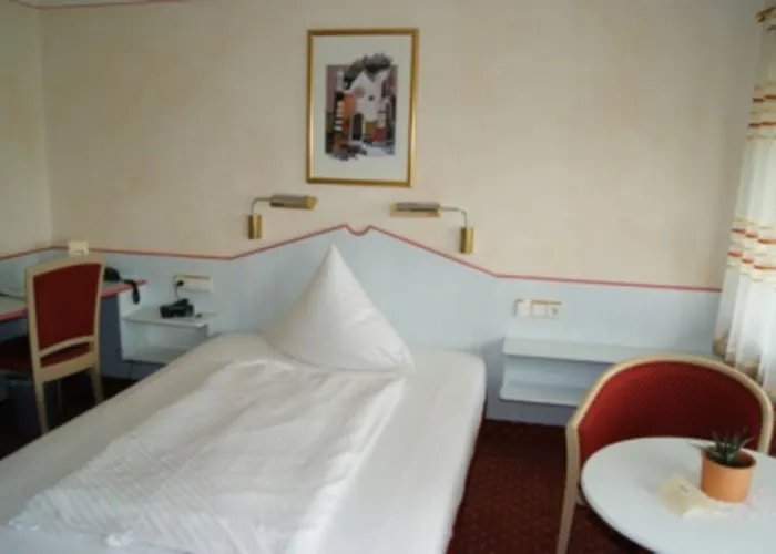 席伟迪餐厅酒店 酒店 朗根阿根